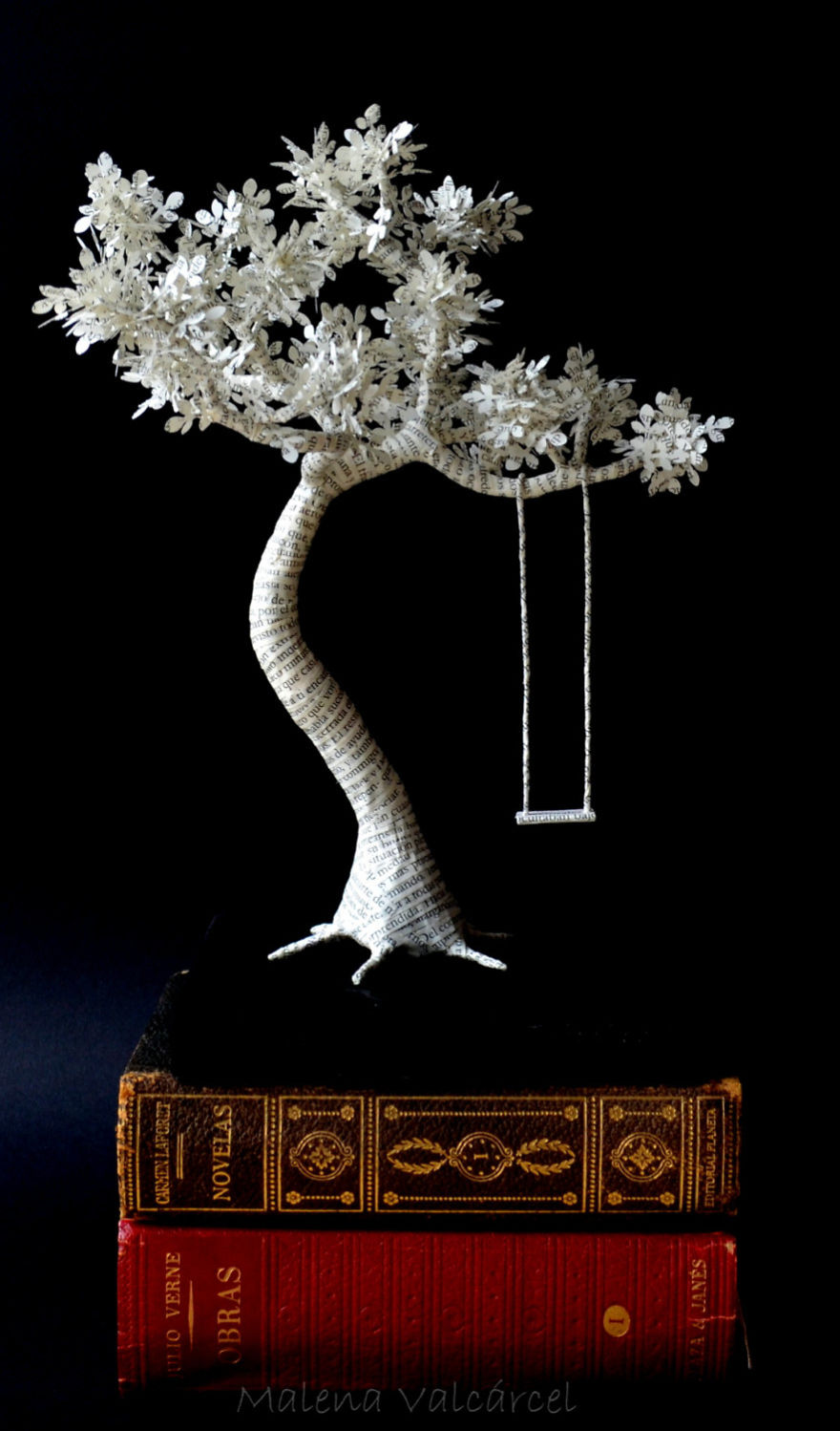 book-sculptures-are-my-passion-i-work-with-paper-to-create-elaborated-forms-57f36535c1450__880