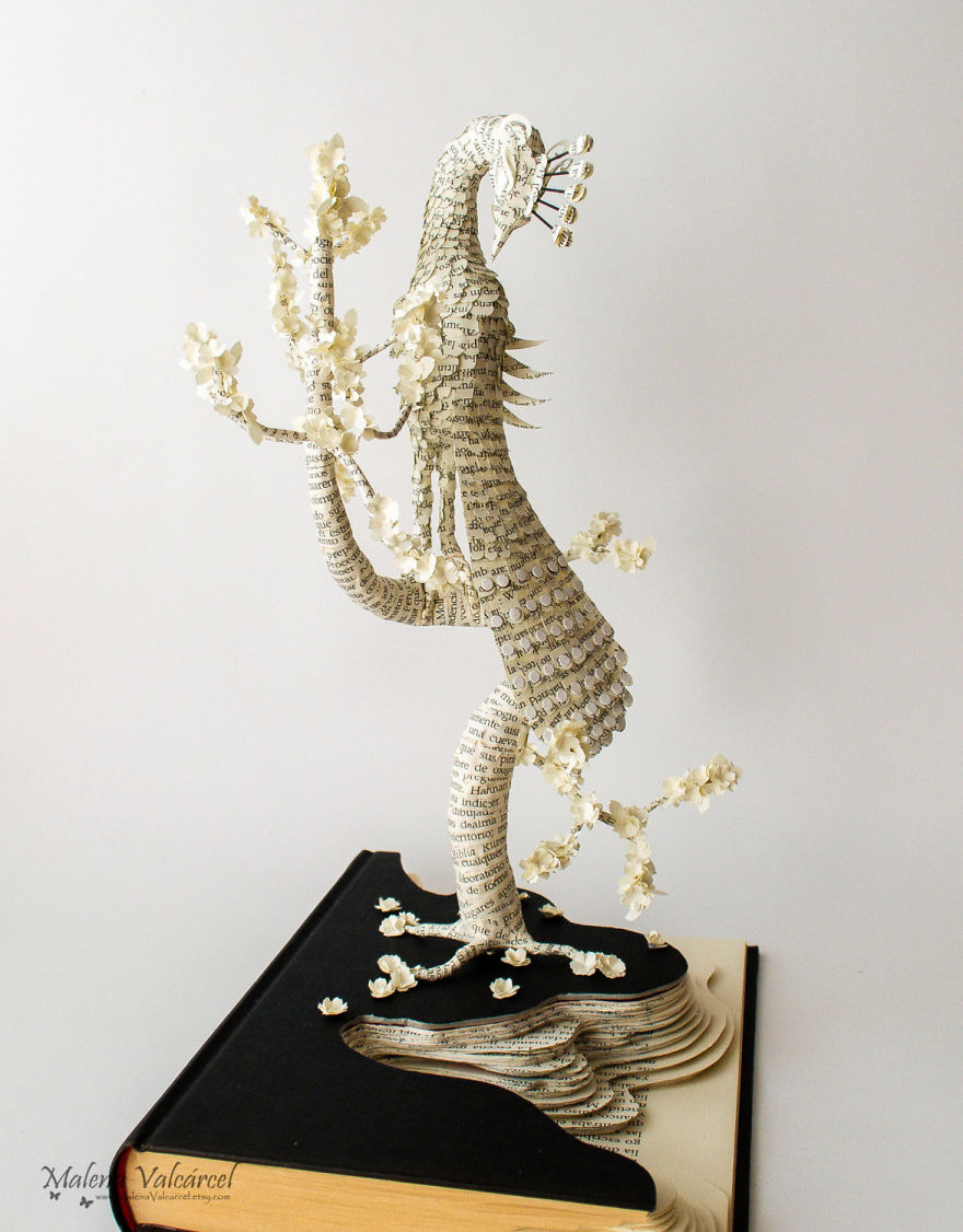book-sculptures-are-my-passion-i-work-with-paper-to-create-elaborated-forms-57f3654d693e9__880