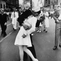 Legendary kiss V–J day in Times Square Alfred Eisenstaedt